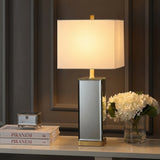 Light on image JYL1106A