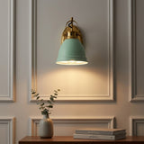 Light on image JYL1114D