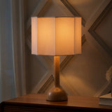 Light on image JYL1160C