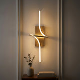 Light on image JYL7030C