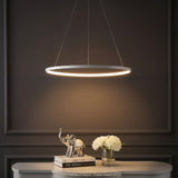 Light on image JYL7203I