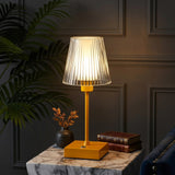 Light on image JYL7225C