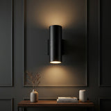 Light on image JYL7445A