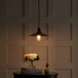 Light on image JYL7578A
