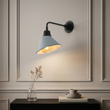 Light on image JYL7612K