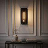 Light on image JYL7619A