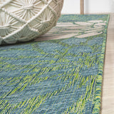 Zinnia Modern Floral Textured Weave Indoor/outdoor Square Rug