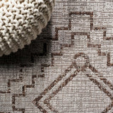Marokko Diamond Tribal Medallion Indoor/outdoor Area Rug Brown/Beige / Runner / 2'2" X 8' – DETAIL