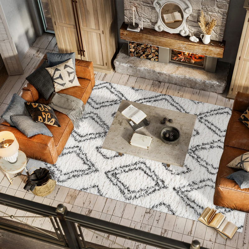 Beni Moroccan Style Diamond Shag Area Rug