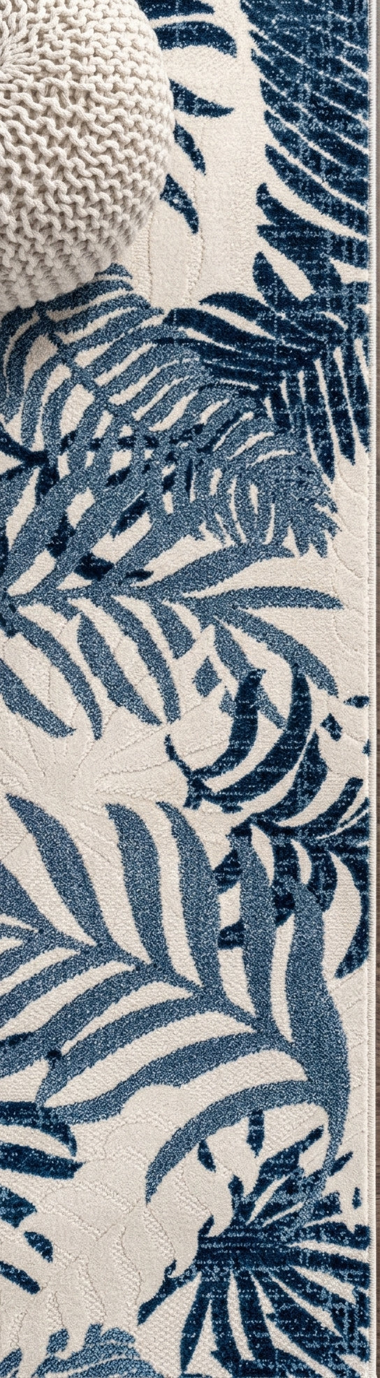 Tropics Palm Leaves Indoor/outdoor Area Rug Cream/Dark Blue / Runner / 2'3" X 8' – DETAIL