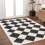 Draper Classic Geometric Diamond Pattern Area Rug