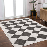 Draper Classic Geometric Diamond Pattern Area Rug