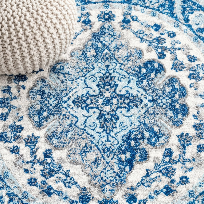 Bohemian Flair Boho Vintage Medallion Area Rug Cream/Blue / Round / 5'3" Round – DETAIL