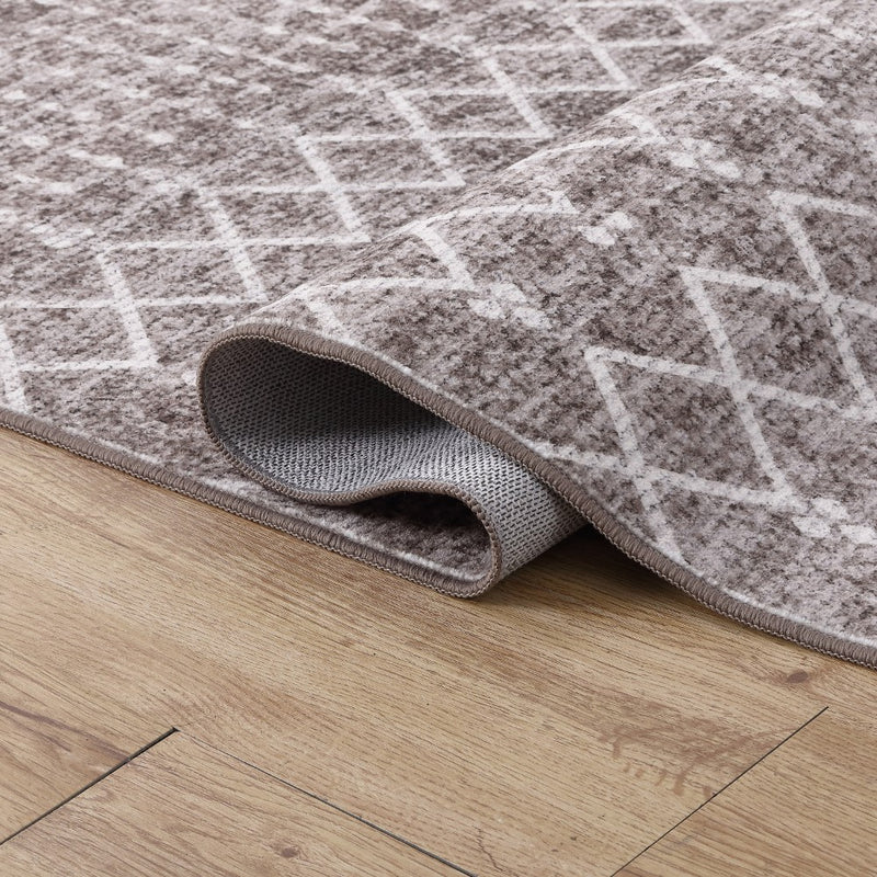 Leila Moroccan Diamond Trellis Machine-washable Area Rug