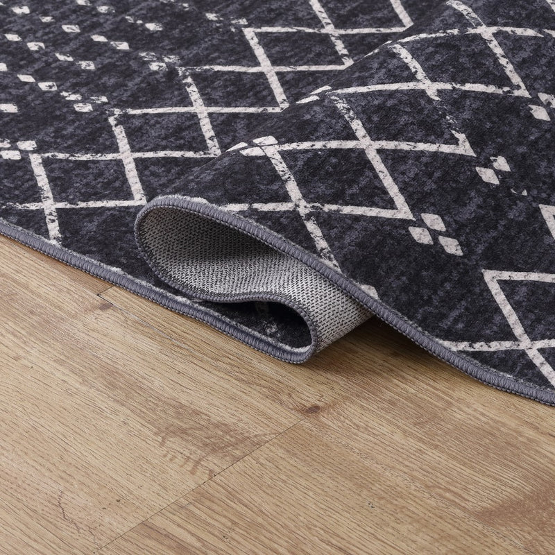 Leila Moroccan Diamond Trellis Machine-washable Area Rug