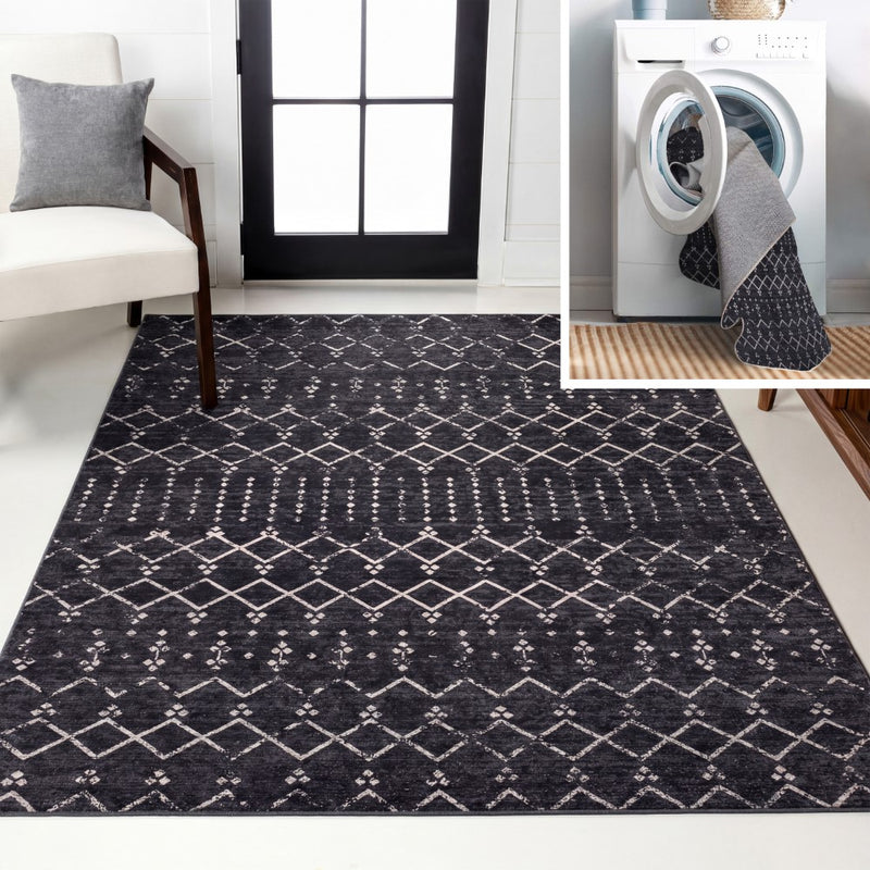 Leila Moroccan Diamond Trellis Machine-washable Area Rug