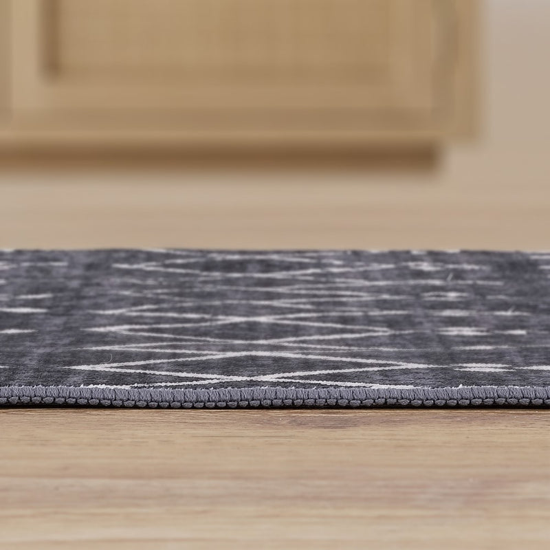 Leila Moroccan Diamond Trellis Machine-washable Area Rug