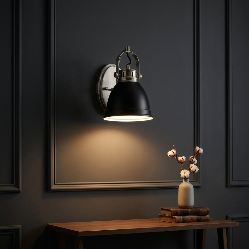 Light on image JYL1114A