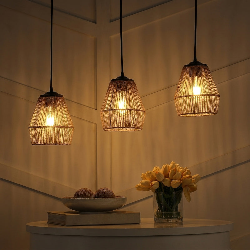 Light on image JYL1124A