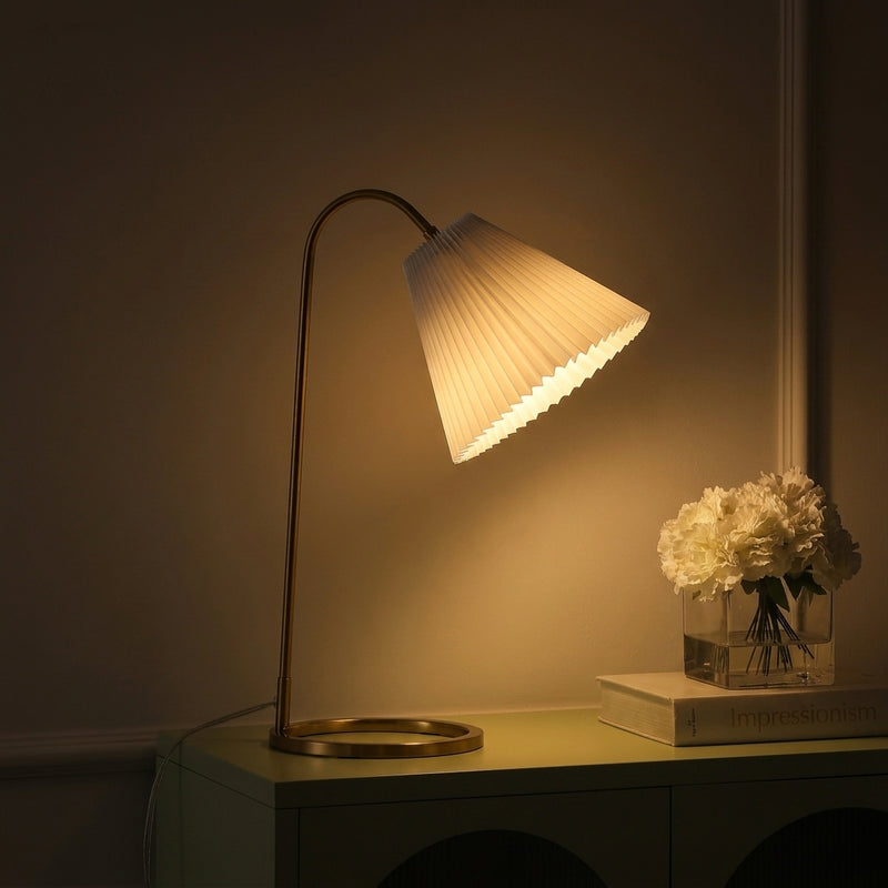 Light on image JYL1147A