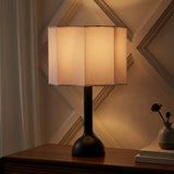 Light on image JYL1160B