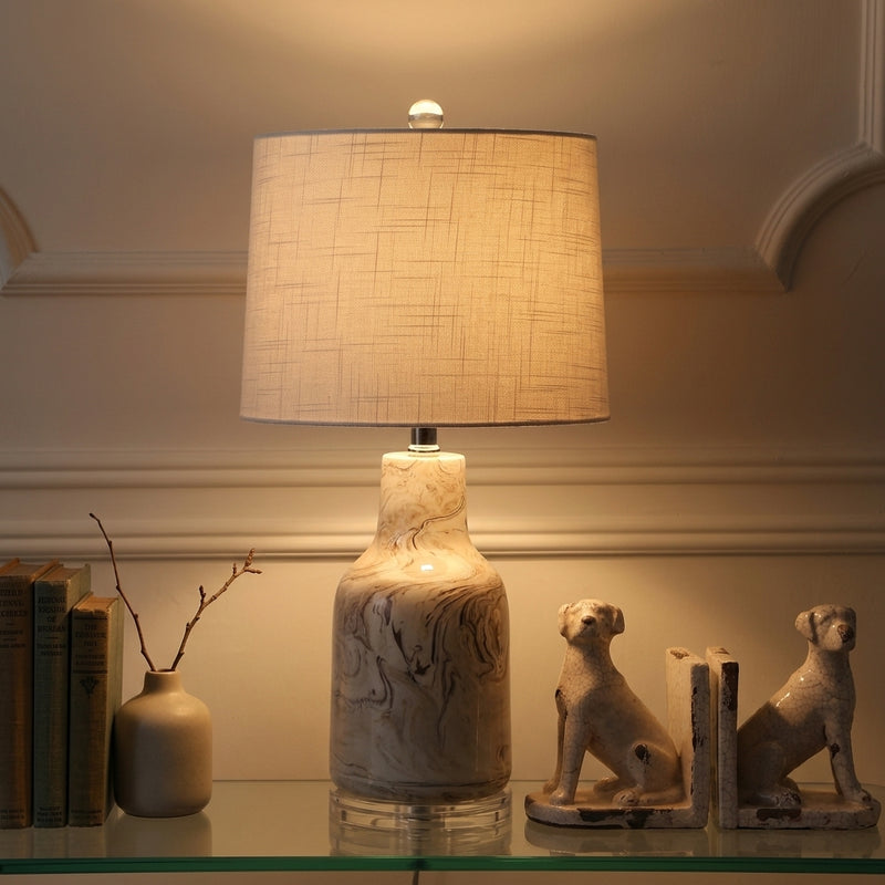 Light on image JYL3004A