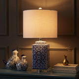 Light on image JYL3006A