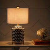 Light on image JYL3048A