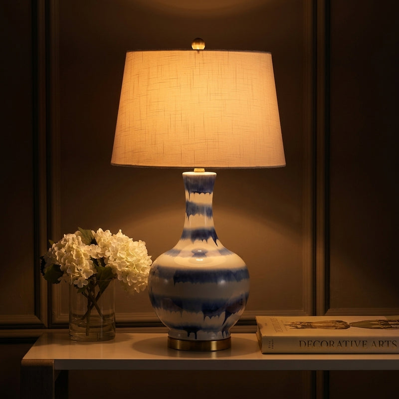 Light on image JYL3054B