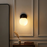 Light on image JYL3540B