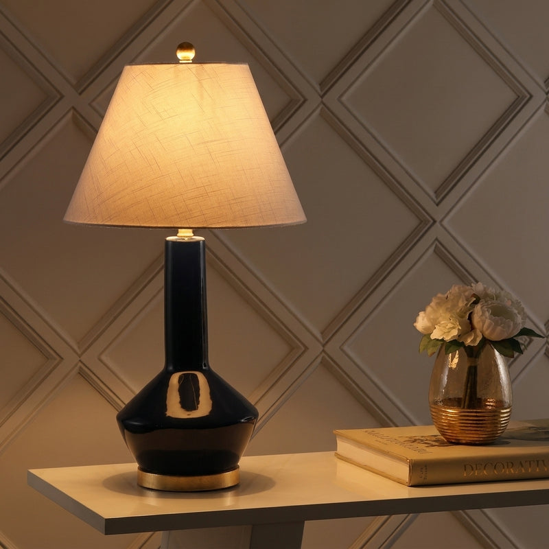Light on image JYL6207A