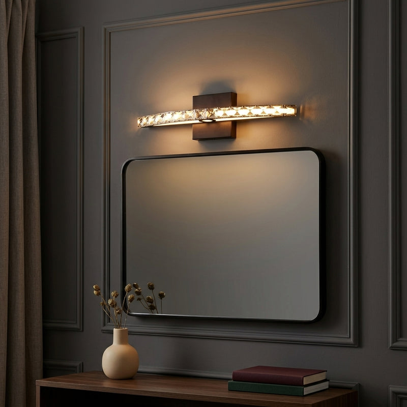 Light on image JYL7117A
