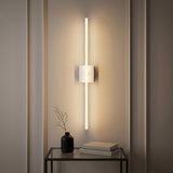 Light on image JYL7145C