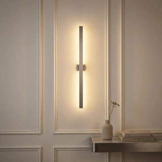 Light on image JYL7146D
