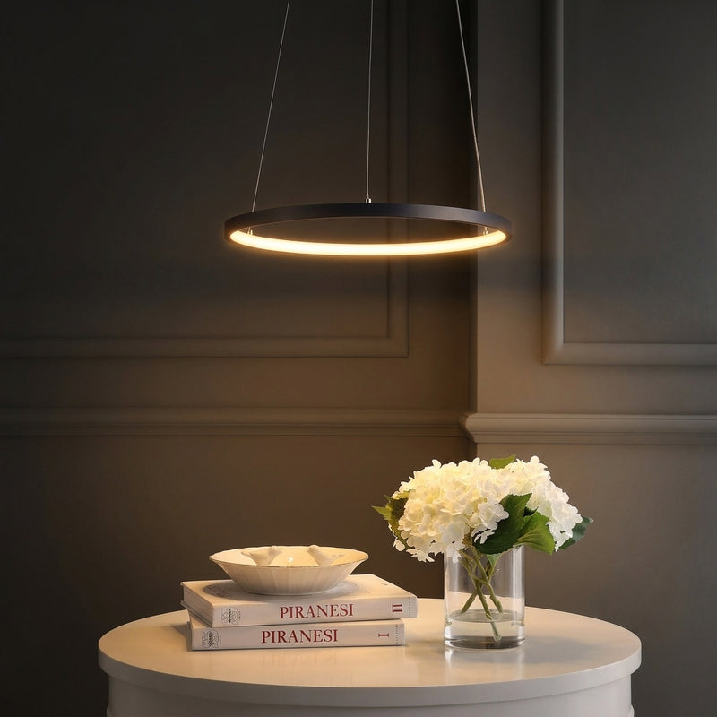 Light on image JYL7202F