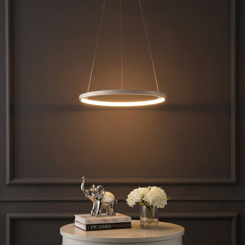 Light on image JYL7202I