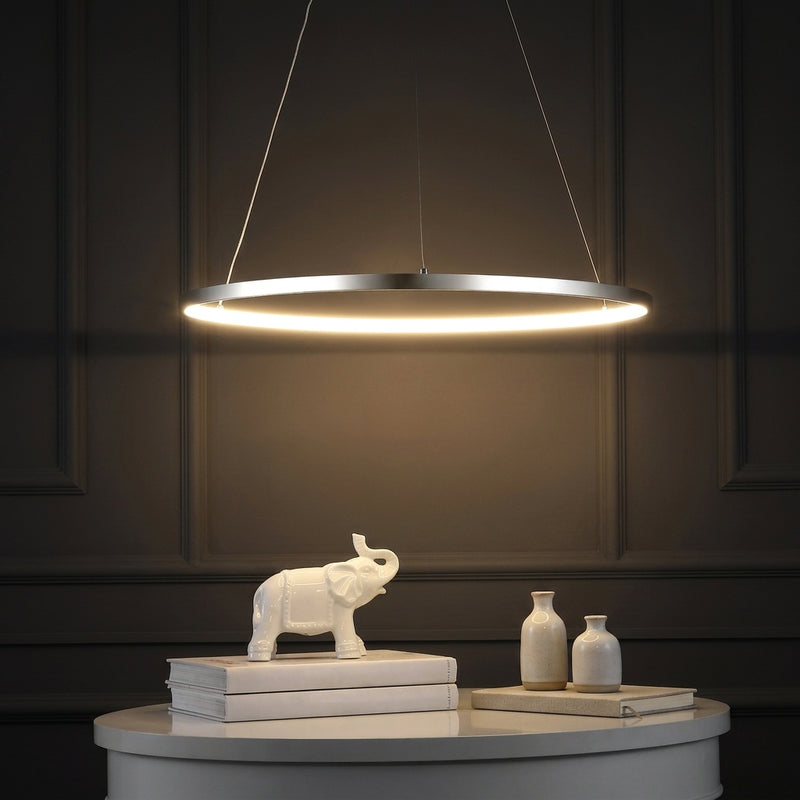 Light on image JYL7203C