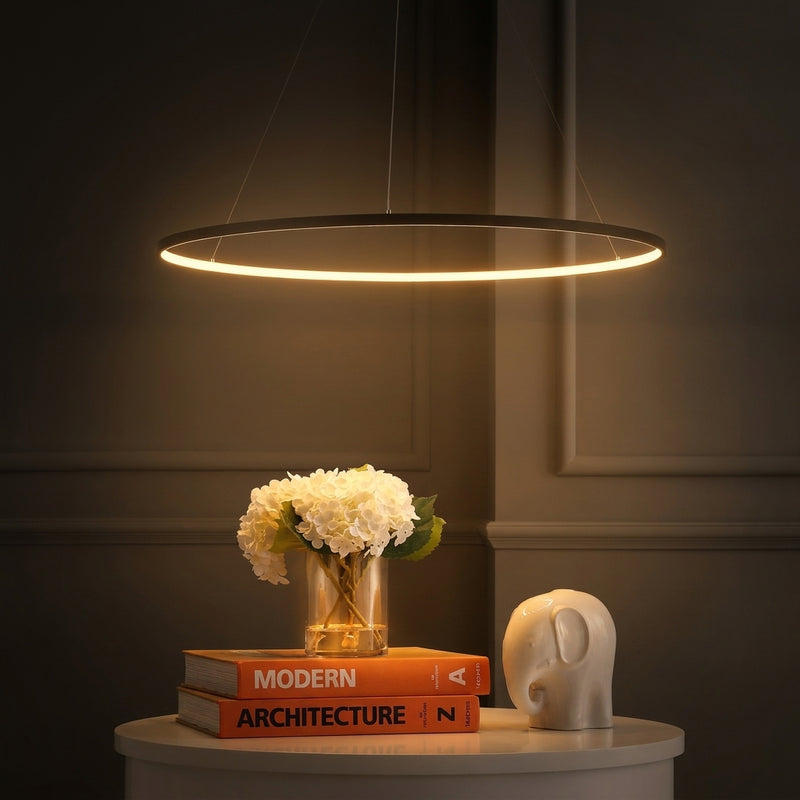 Light on image JYL7220A