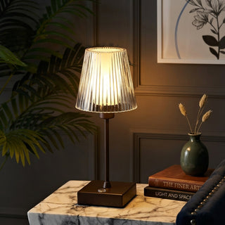 Light on image JYL7225A