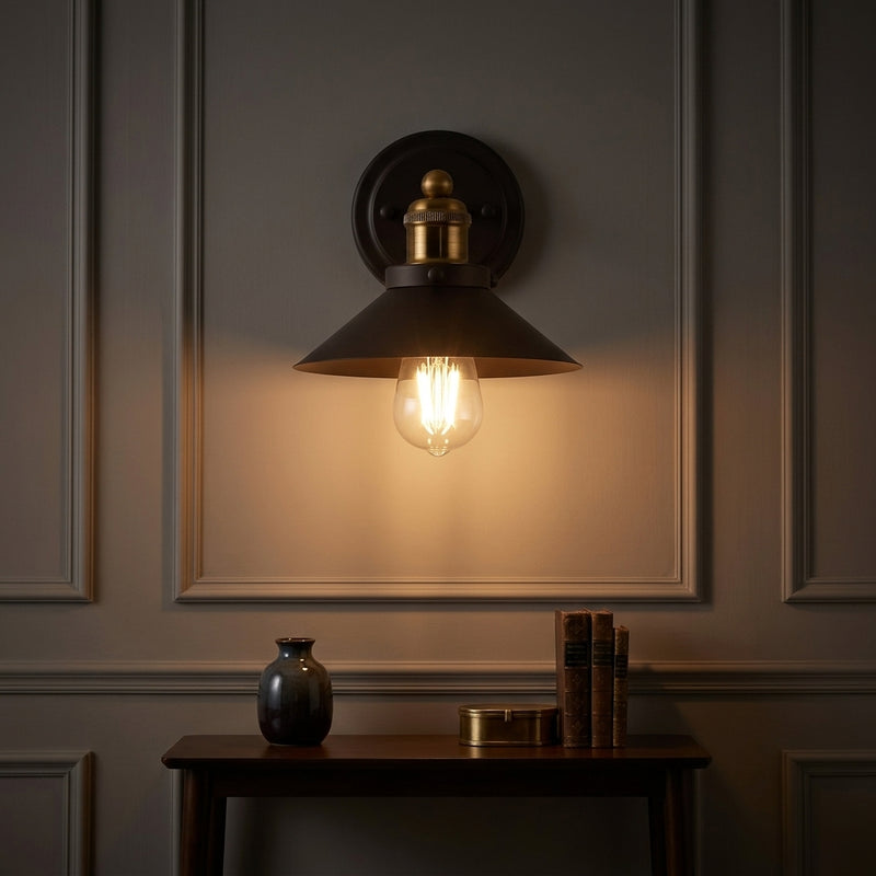 Light on image JYL7426C