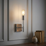 Light on image JYL7455A
