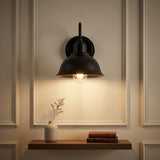 Light on image JYL7481B