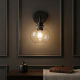Light on image JYL7526A