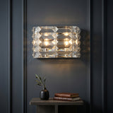Light on image JYL7538A
