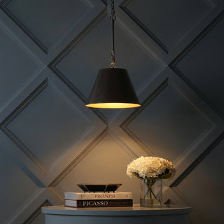 Light on image JYL7586A