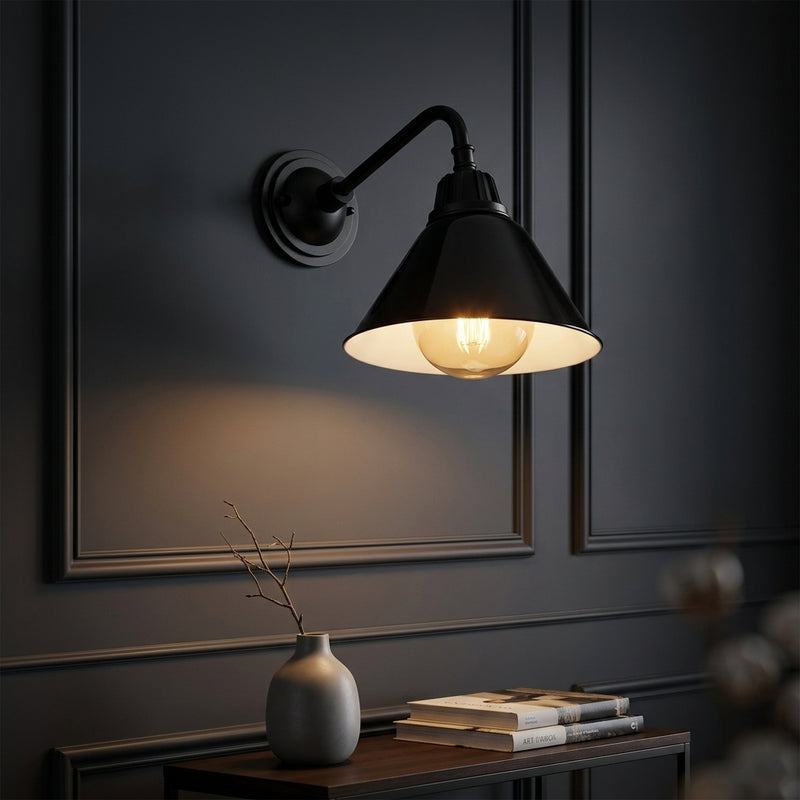 Light on image JYL7612B