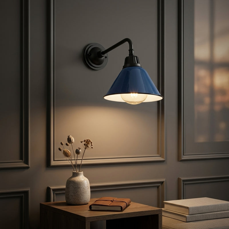 Light on image JYL7612C