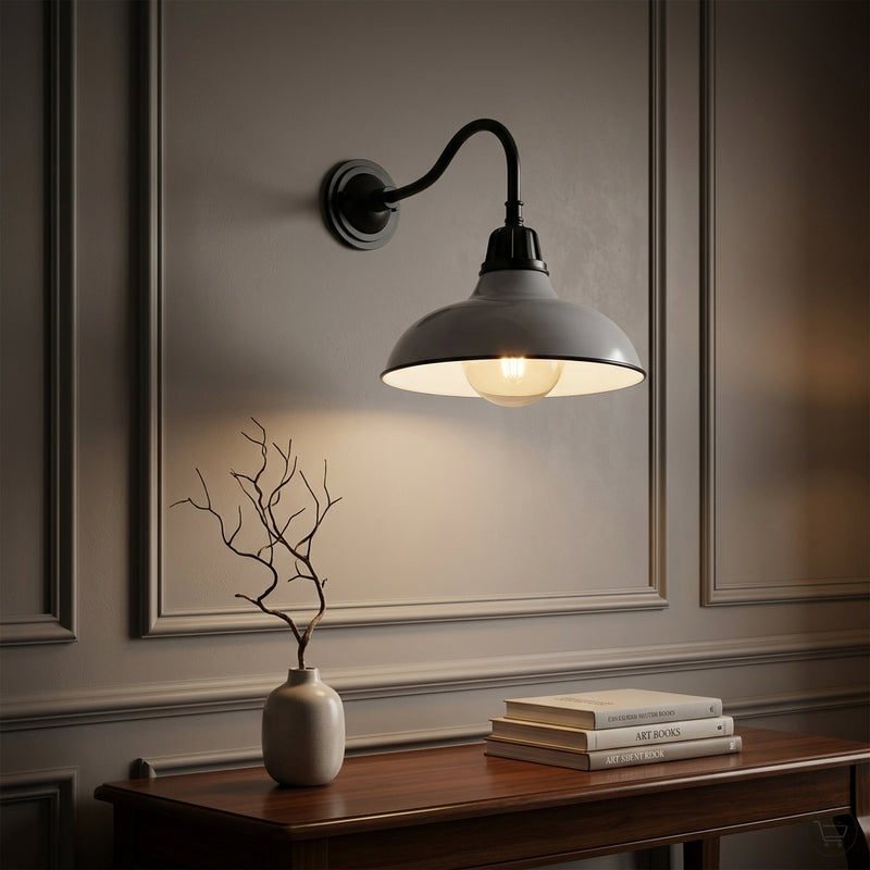 Light on image JYL7613D