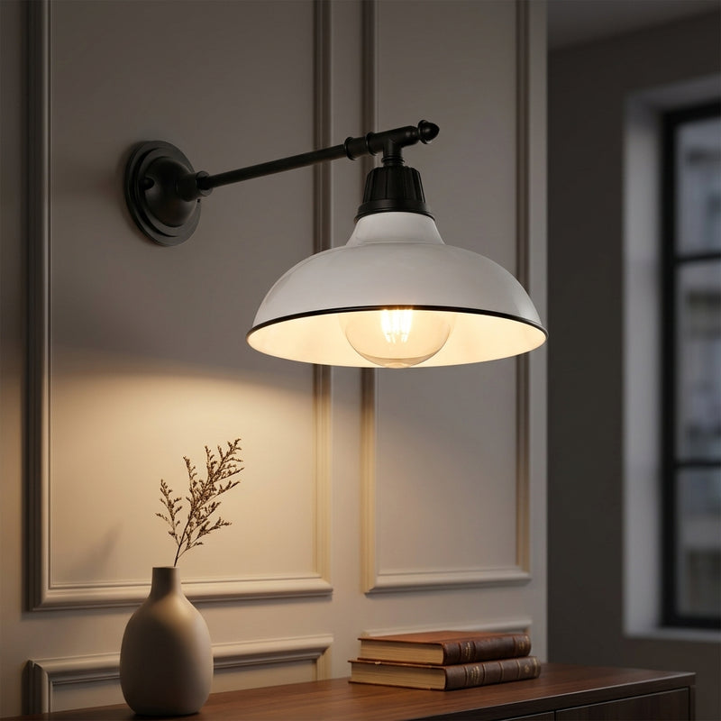 Light on image JYL7615A