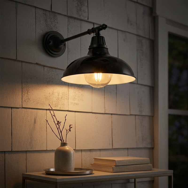 Light on image JYL7615B